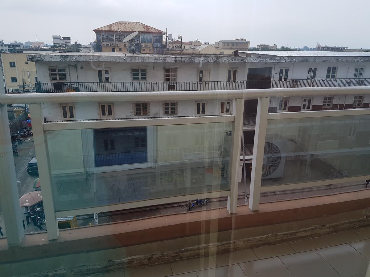 Novo Hotel Brazzaville Eksteriør billede